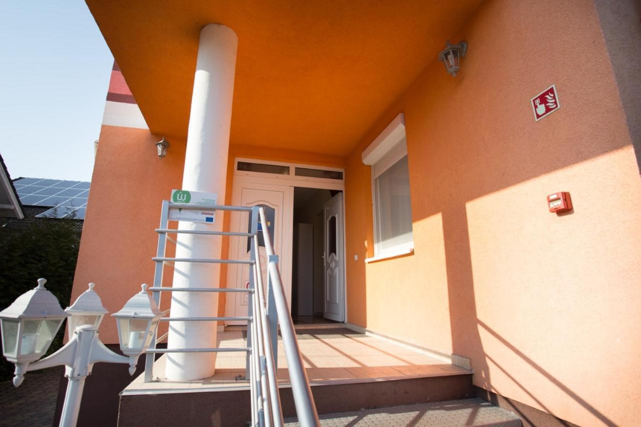Riviera Apartmanhaz Siófok Pokój zdjęcie