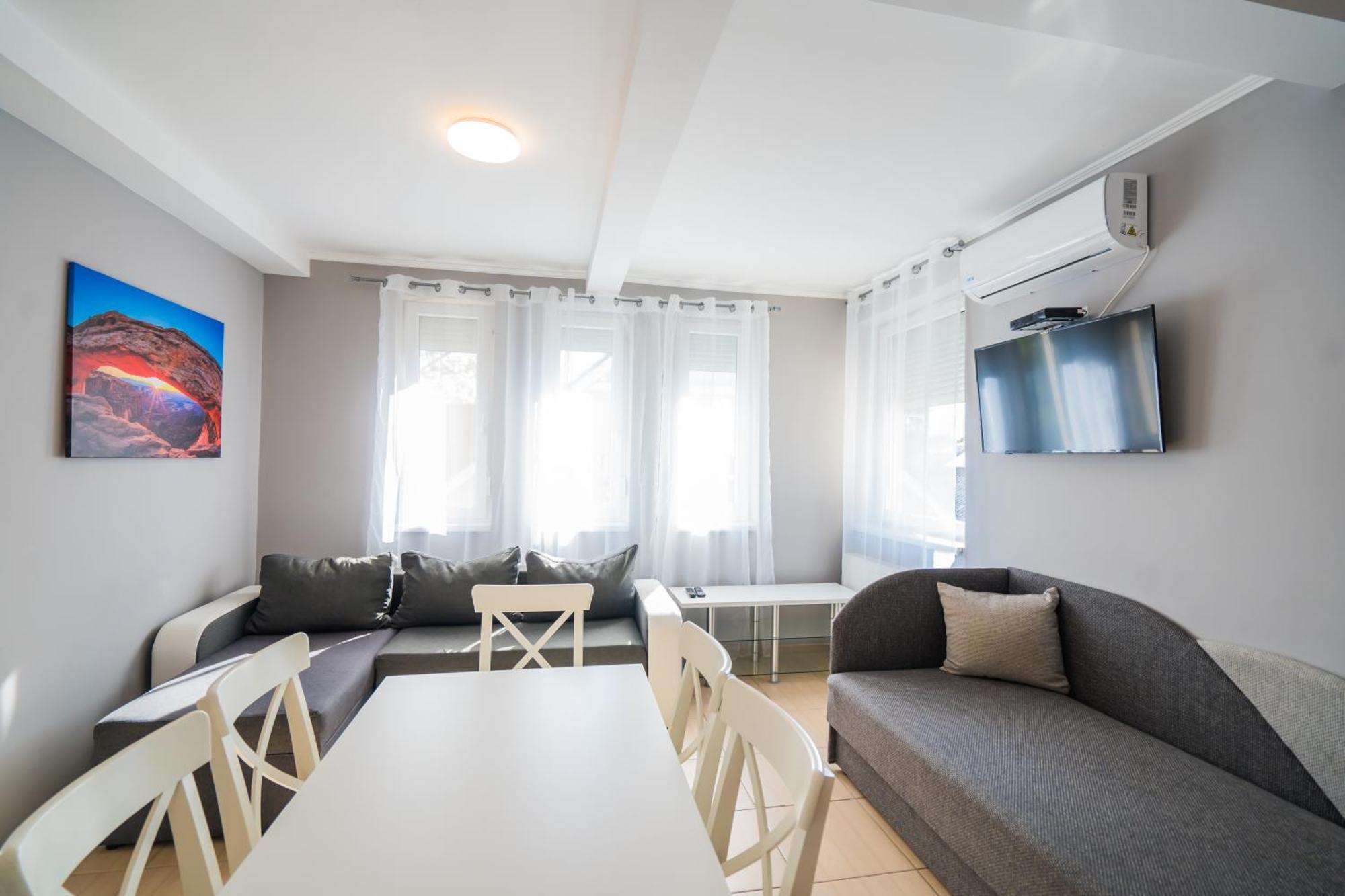 Riviera Apartmanhaz Siófok Zewnętrze zdjęcie