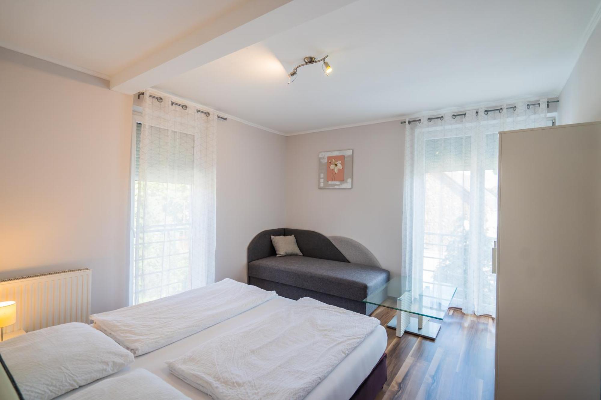 Riviera Apartmanhaz Siófok Zewnętrze zdjęcie