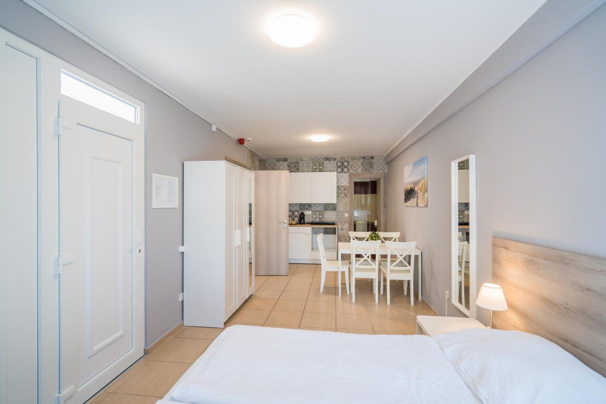 Riviera Apartmanhaz Siófok Zewnętrze zdjęcie