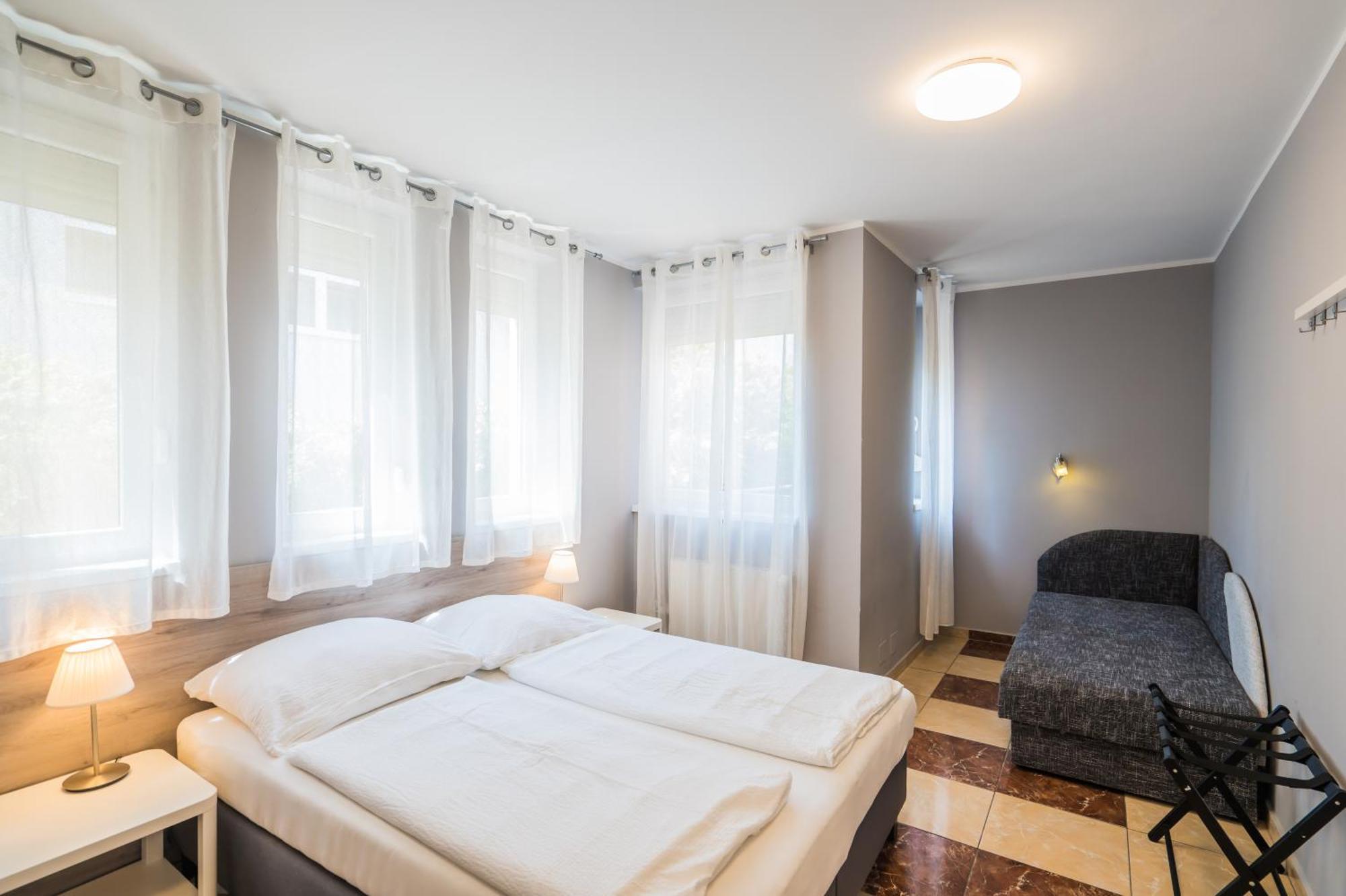 Riviera Apartmanhaz Siófok Zewnętrze zdjęcie
